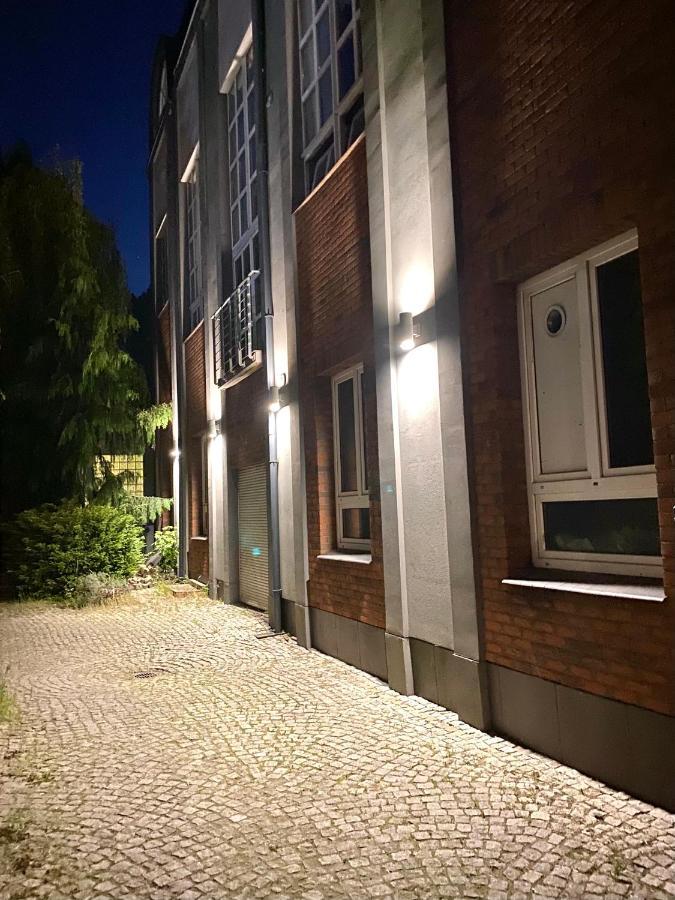 Manufaktura Apartamenty Bakery, Prywatna Kamienica, Parking Strzezony, Klima, Dostep Na Kod 罗兹 外观 照片
