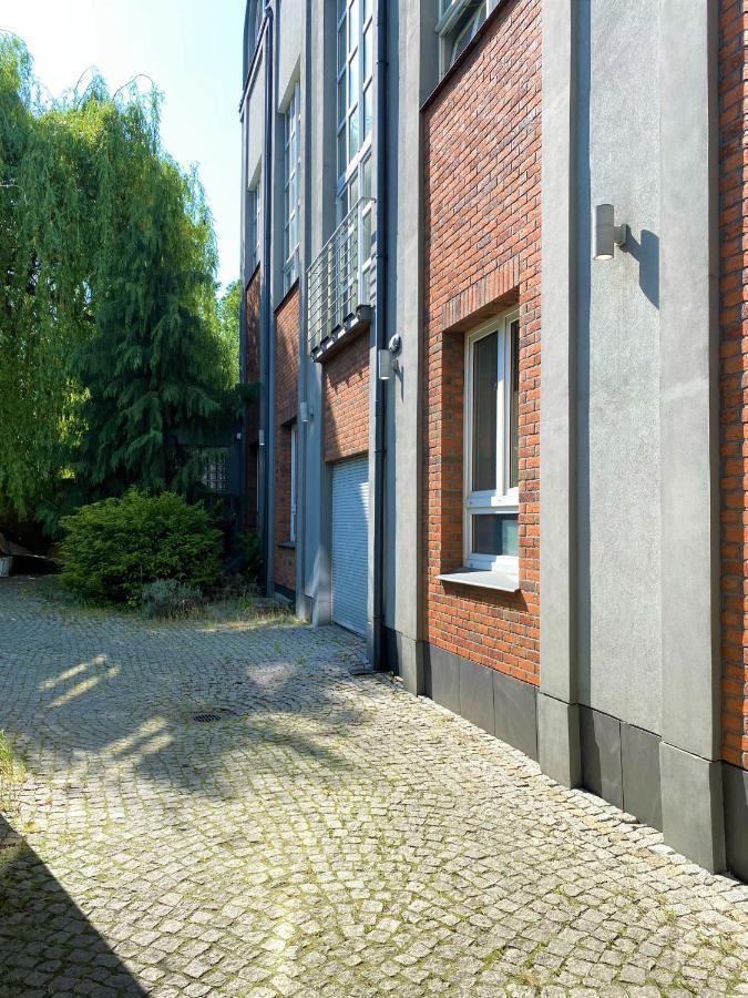 Manufaktura Apartamenty Bakery, Prywatna Kamienica, Parking Strzezony, Klima, Dostep Na Kod 罗兹 外观 照片